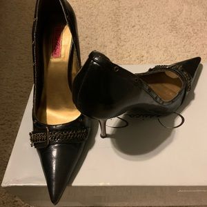 71/2 Black Pumps